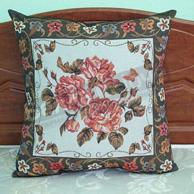 Детальная картинка товара «гобелен плюс наволочка 50*50 лето узор»